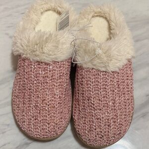 Isotoner Sparkle Evening Sand Cozy Pink Women’s Sequin Slippers Size 9 NWT